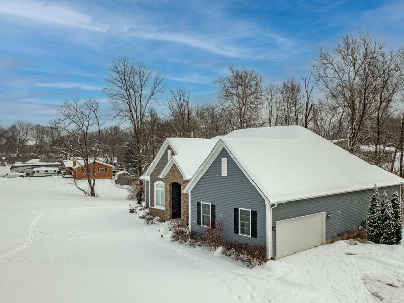 2884 Locke Drive, Beavercreek, OH 45431 Photo 2