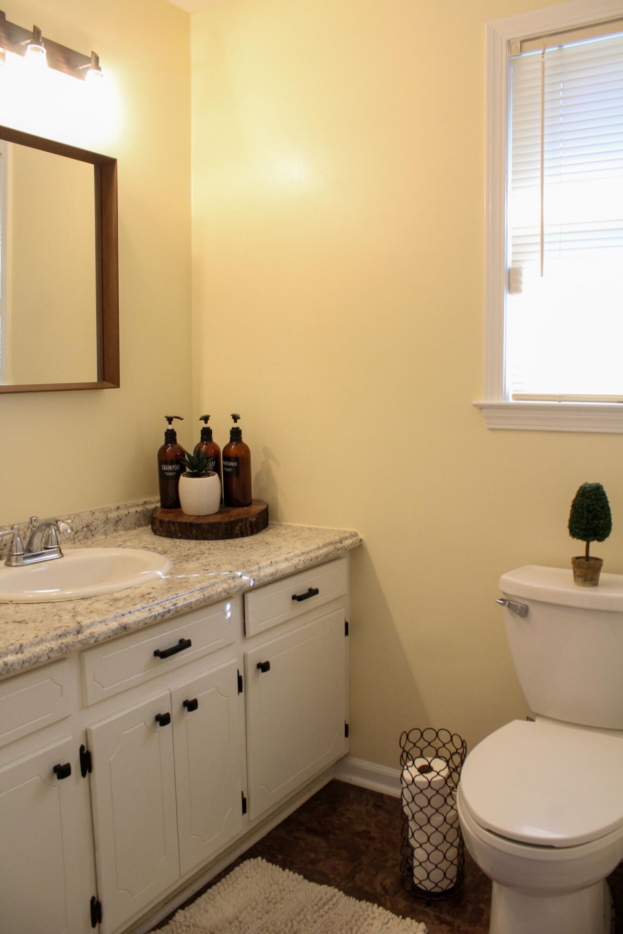 1353 Marshall Street Photo 14