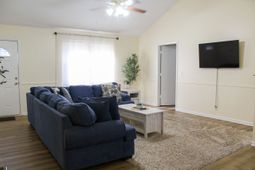 1353 Marshall Street photo 4