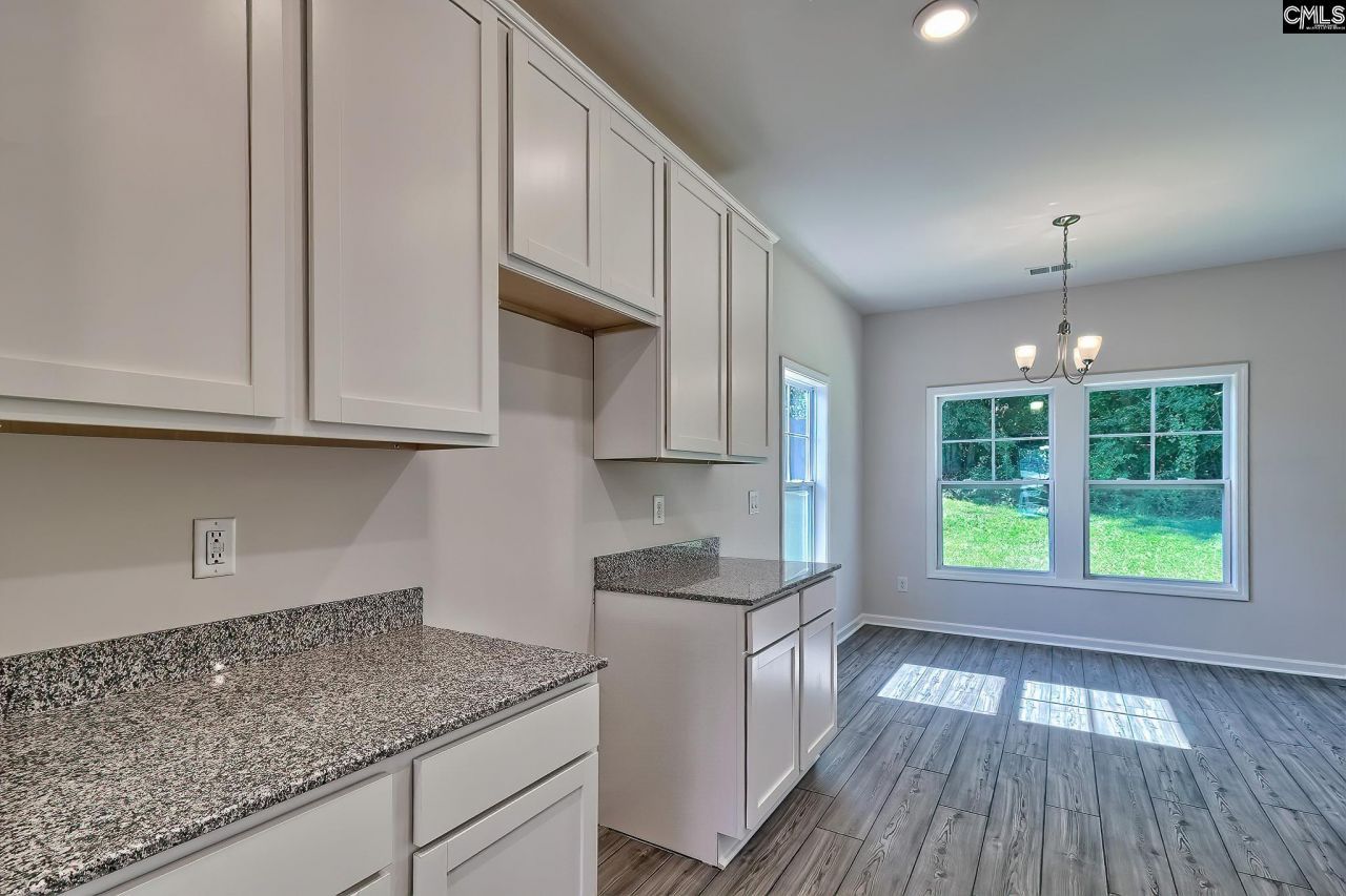 709 Samantha Street  Photo 19