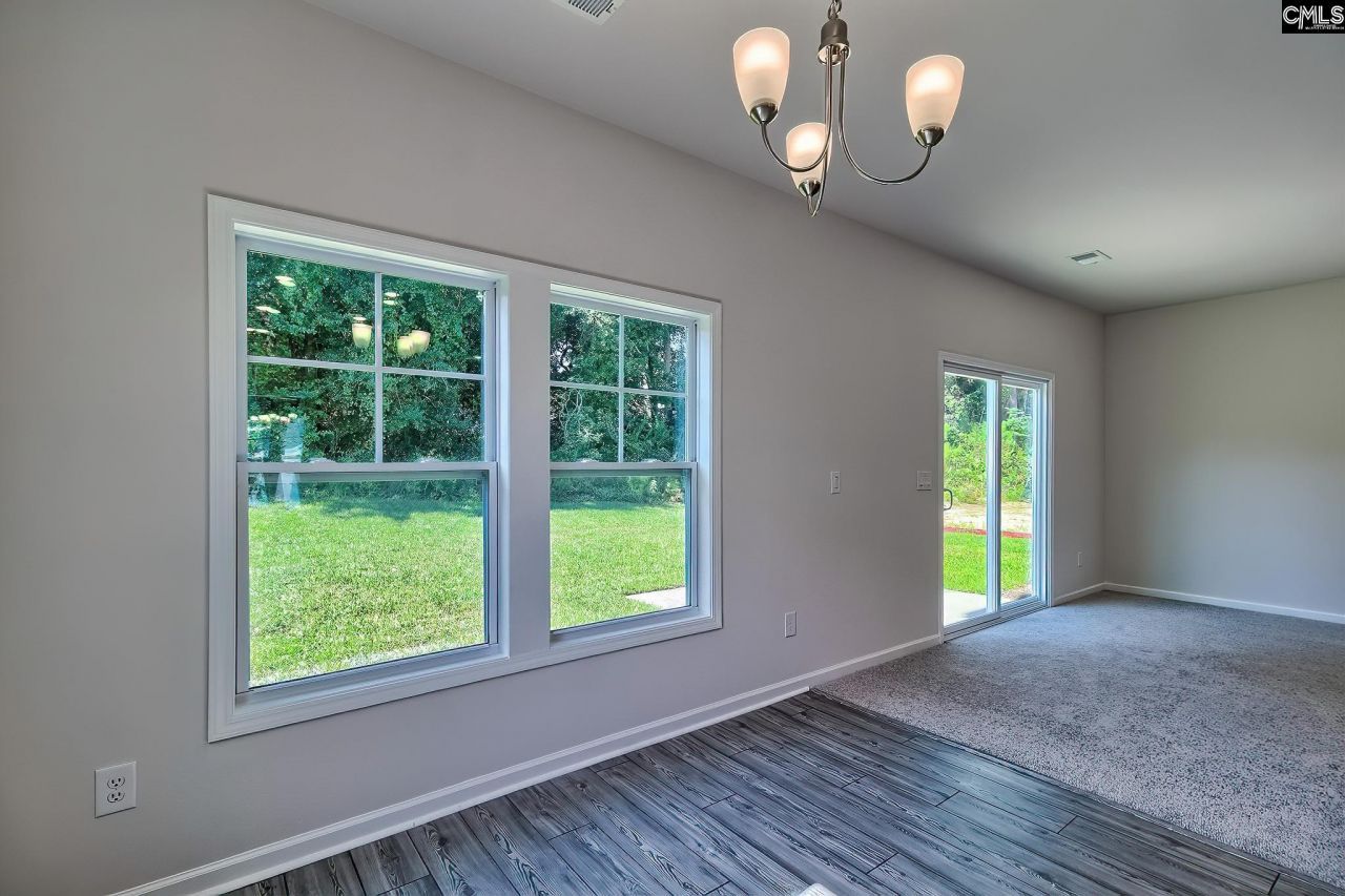 709 Samantha Street  Photo 22