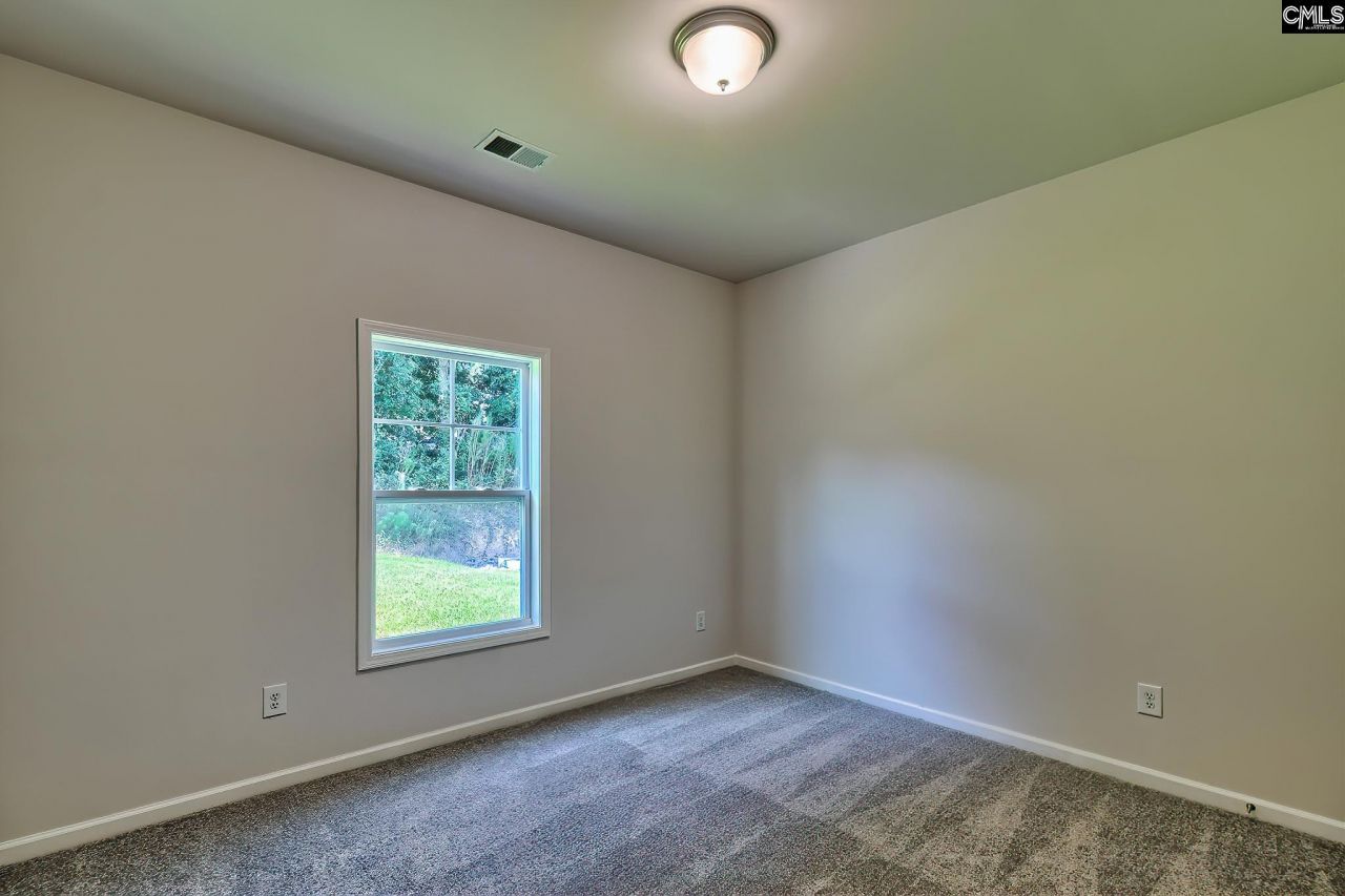 709 Samantha Street  Photo 24