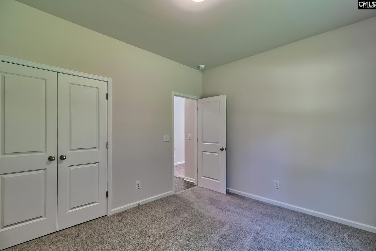 709 Samantha Street  Photo 25