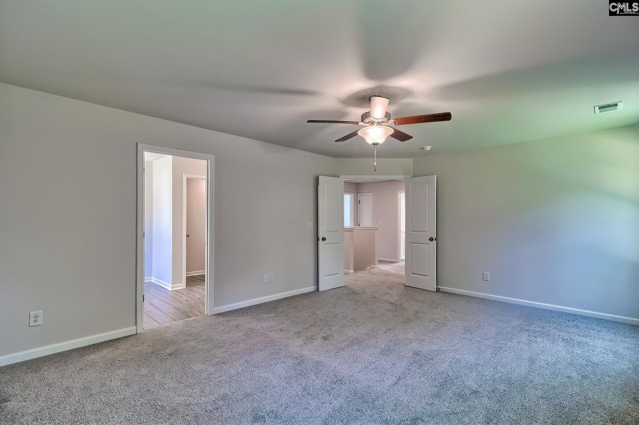 709 Samantha Street  Photo 29