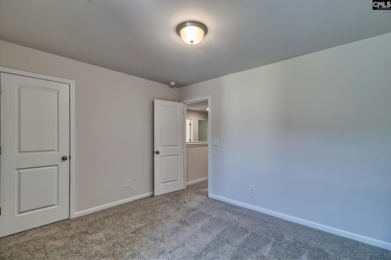 709 Samantha Street  Photo 35