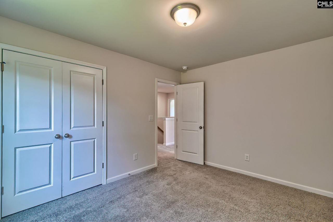 709 Samantha Street  Photo 39