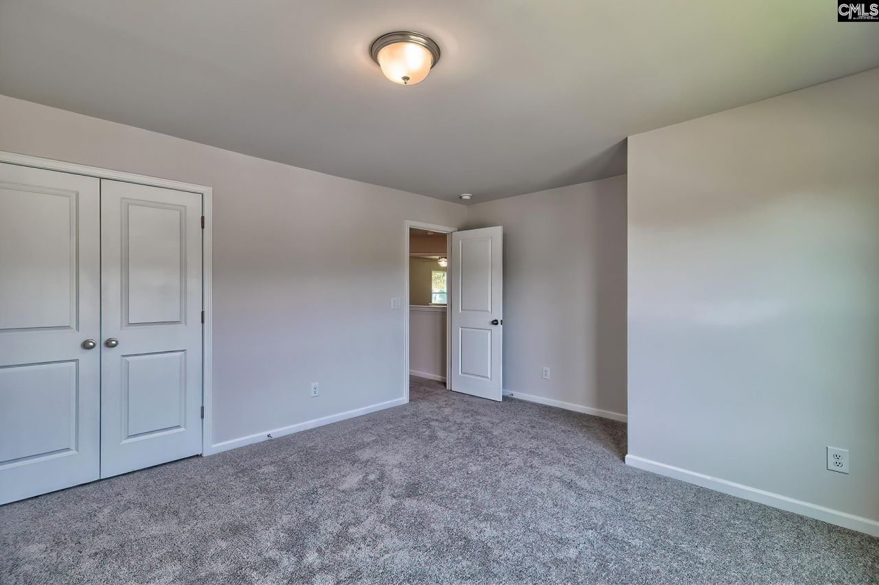 709 Samantha Street  Photo 42