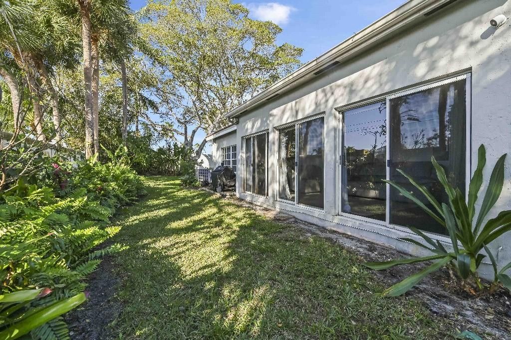 5160 Sabal Gardens Ln, Unit 1, Boca Raton, FL 33487 Photo