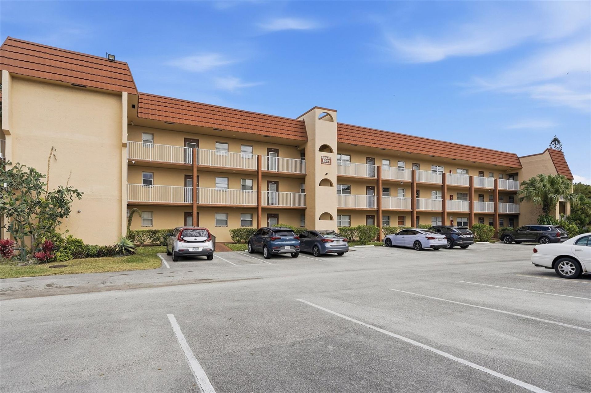 8951 Sunrise Lakes Boulevard, Unit 209, Sunrise, FL 33322 Photo