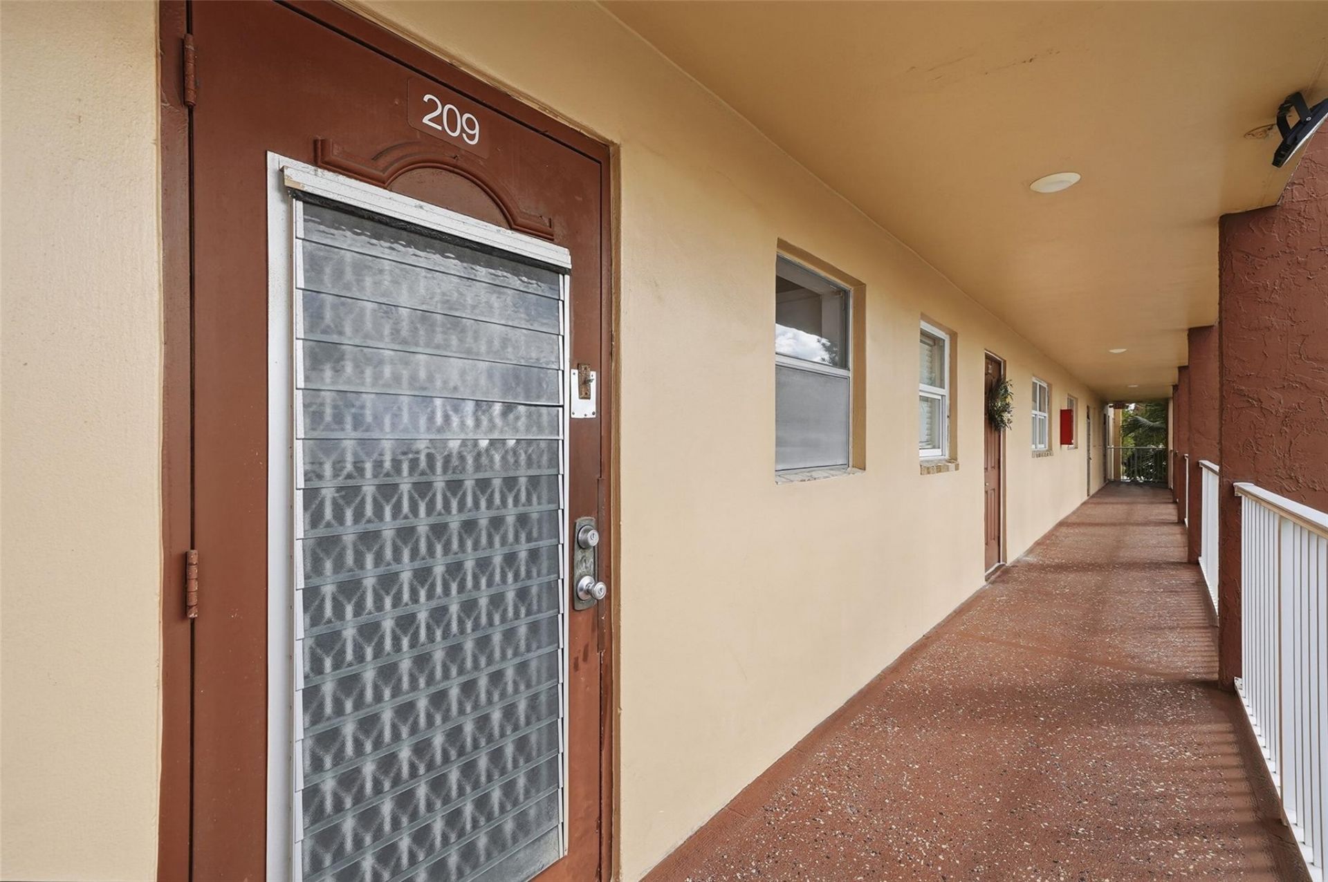 8951 Sunrise Lakes Boulevard, Unit 209, Sunrise, FL 33322 Photo