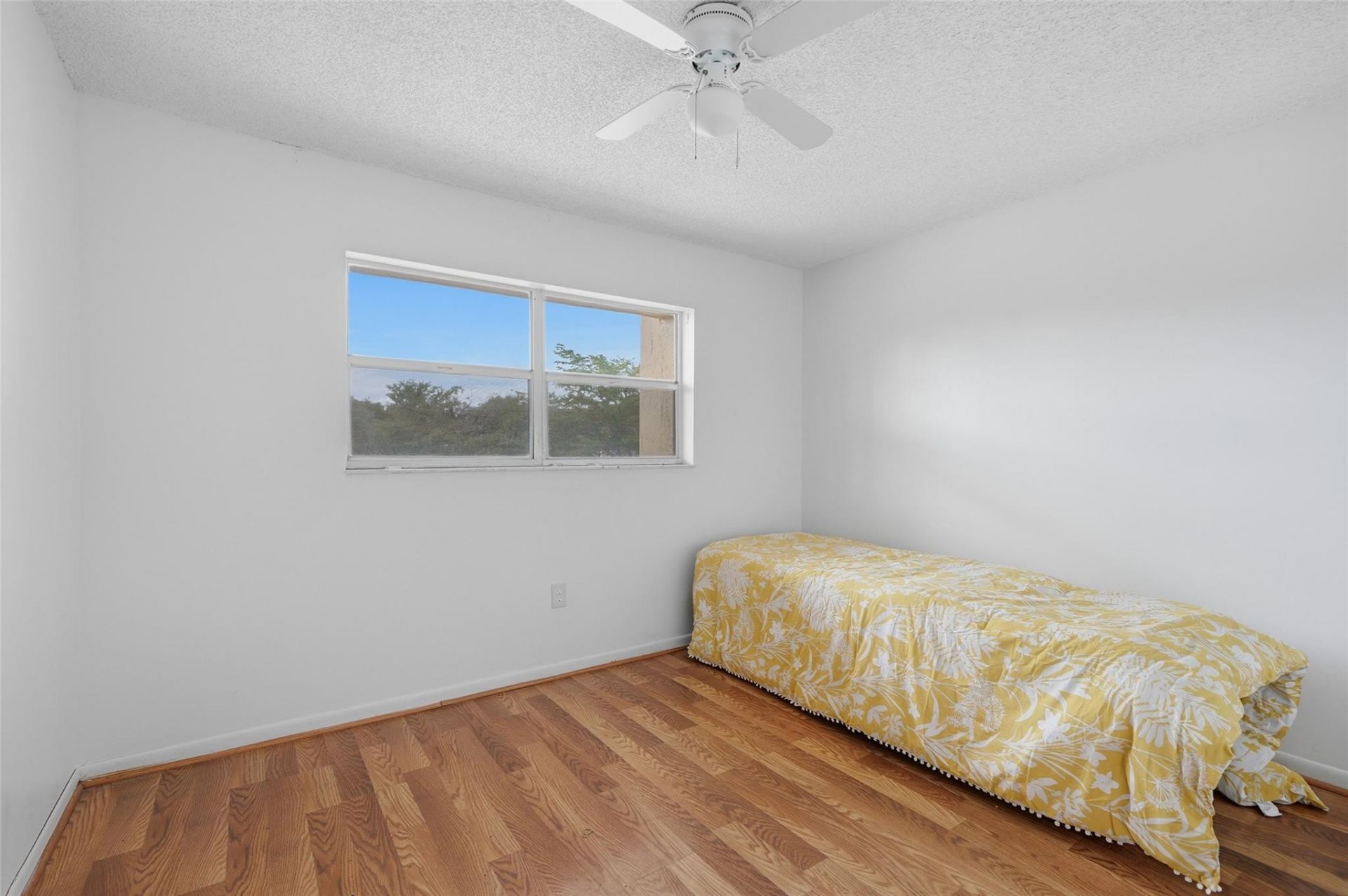 8951 Sunrise Lakes Boulevard, Unit 209, Sunrise, FL 33322 Photo