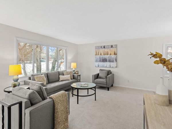 10976 106th Avenue N, Maple Grove, MN 55369