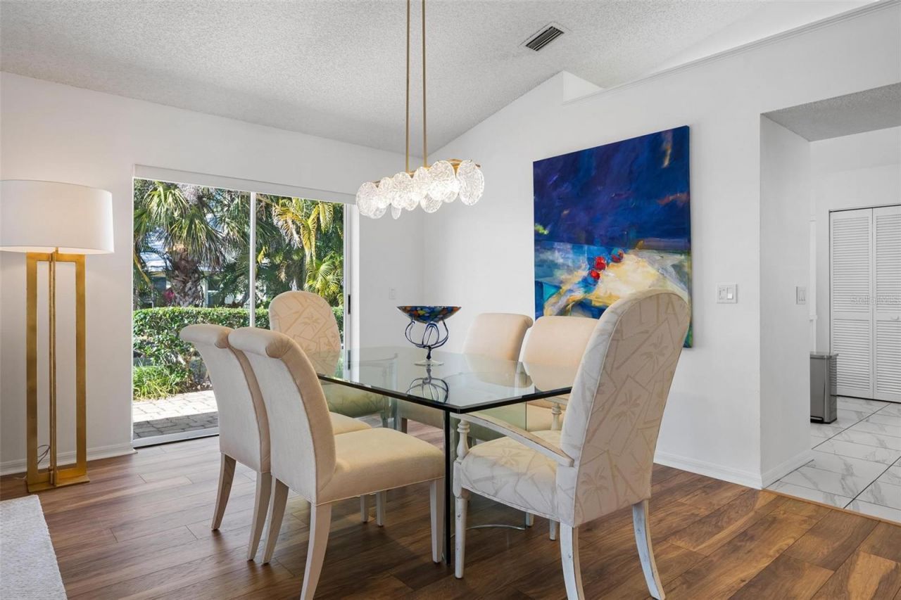 733 Brightside Crescent Drive, Unit 31, Venice, FL 34293 Photo