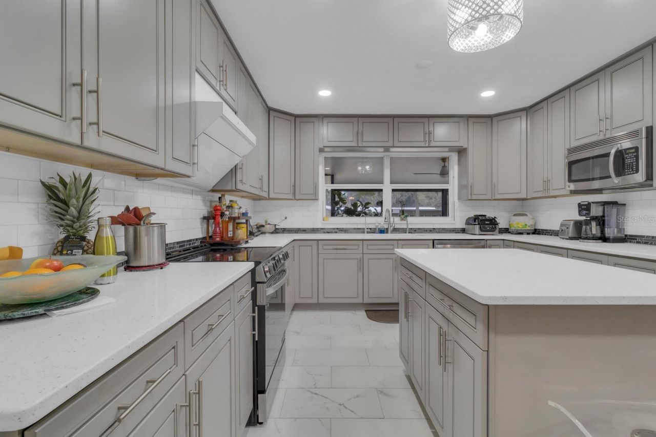 5870 Alligator Lake Shore W, Saint Cloud, FL 34771 Photo