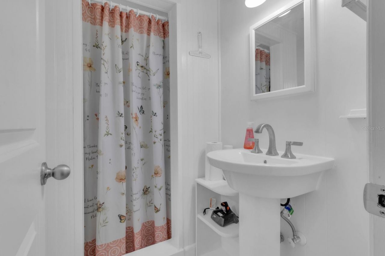 5870 Alligator Lake Shore W, Saint Cloud, FL 34771 Photo