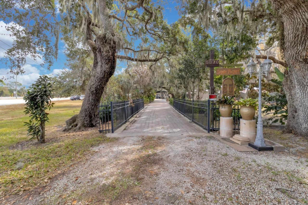 5870 Alligator Lake Shore W, Saint Cloud, FL 34771 Photo
