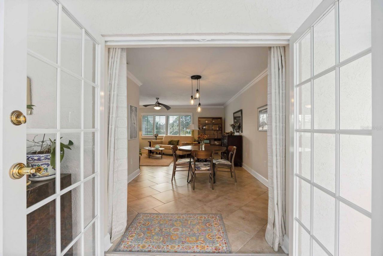 3619 Pembrook Drive, Sarasota, FL 34239 Photo