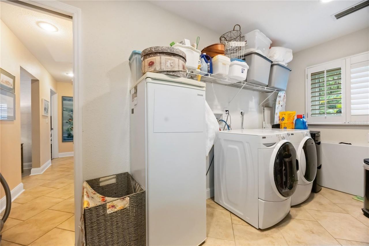 3619 Pembrook Drive, Sarasota, FL 34239 Photo