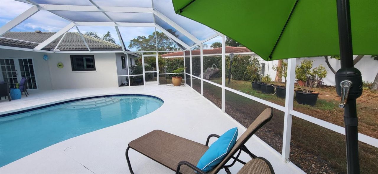 3619 Pembrook Drive, Sarasota, FL 34239 Photo