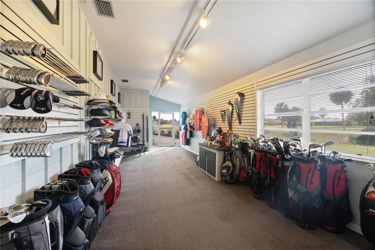 3619 Pembrook Drive, Sarasota, FL 34239 Photo