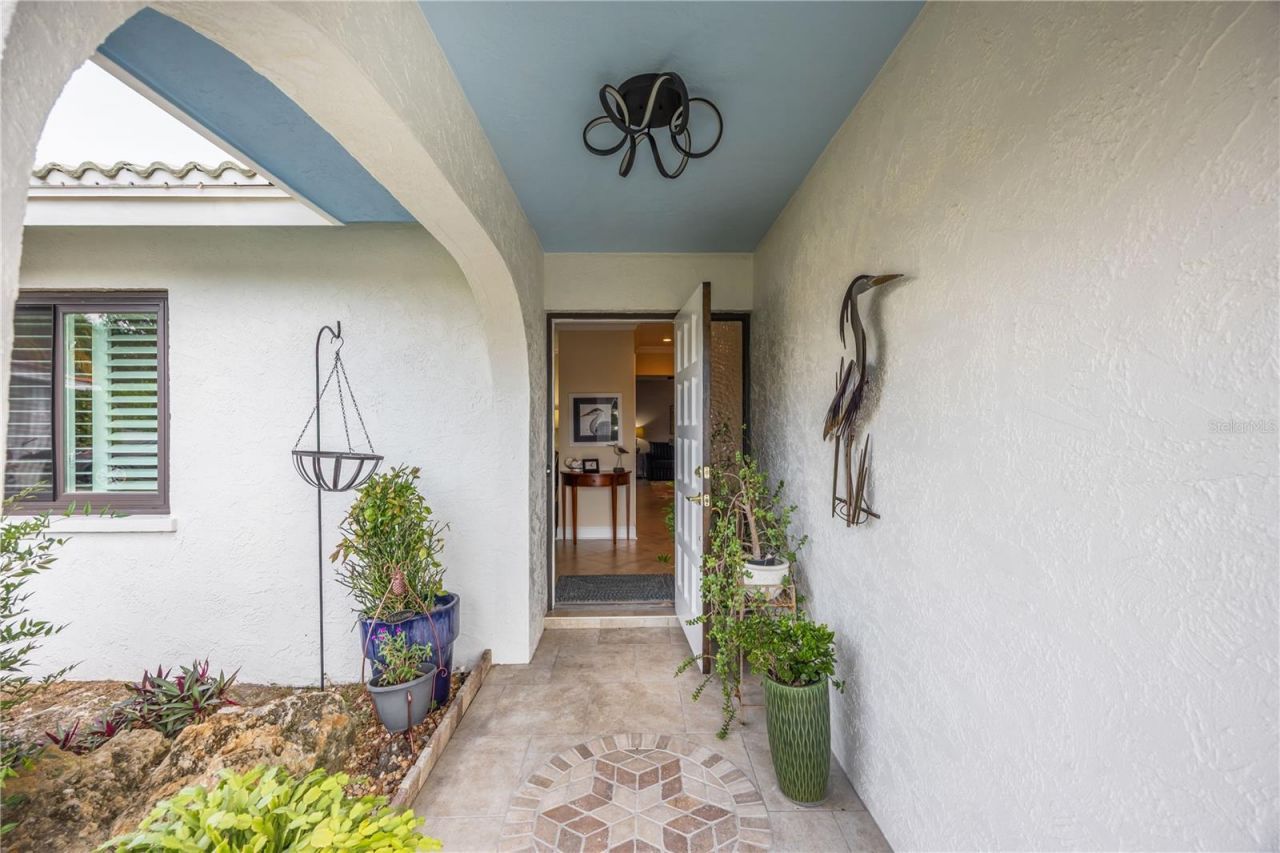 3619 Pembrook Drive, Sarasota, FL 34239 Photo
