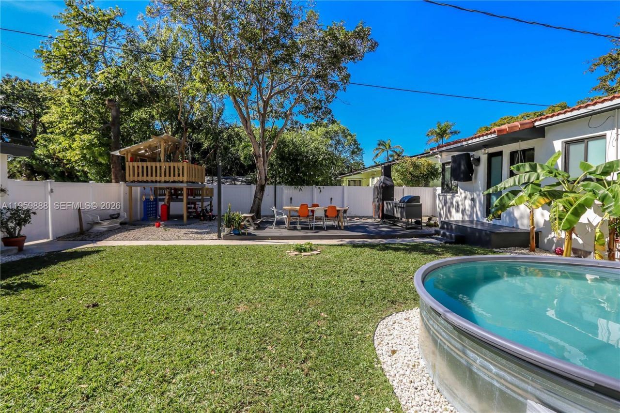 1516 Mayo St, Hollywood, FL 33020 Photo