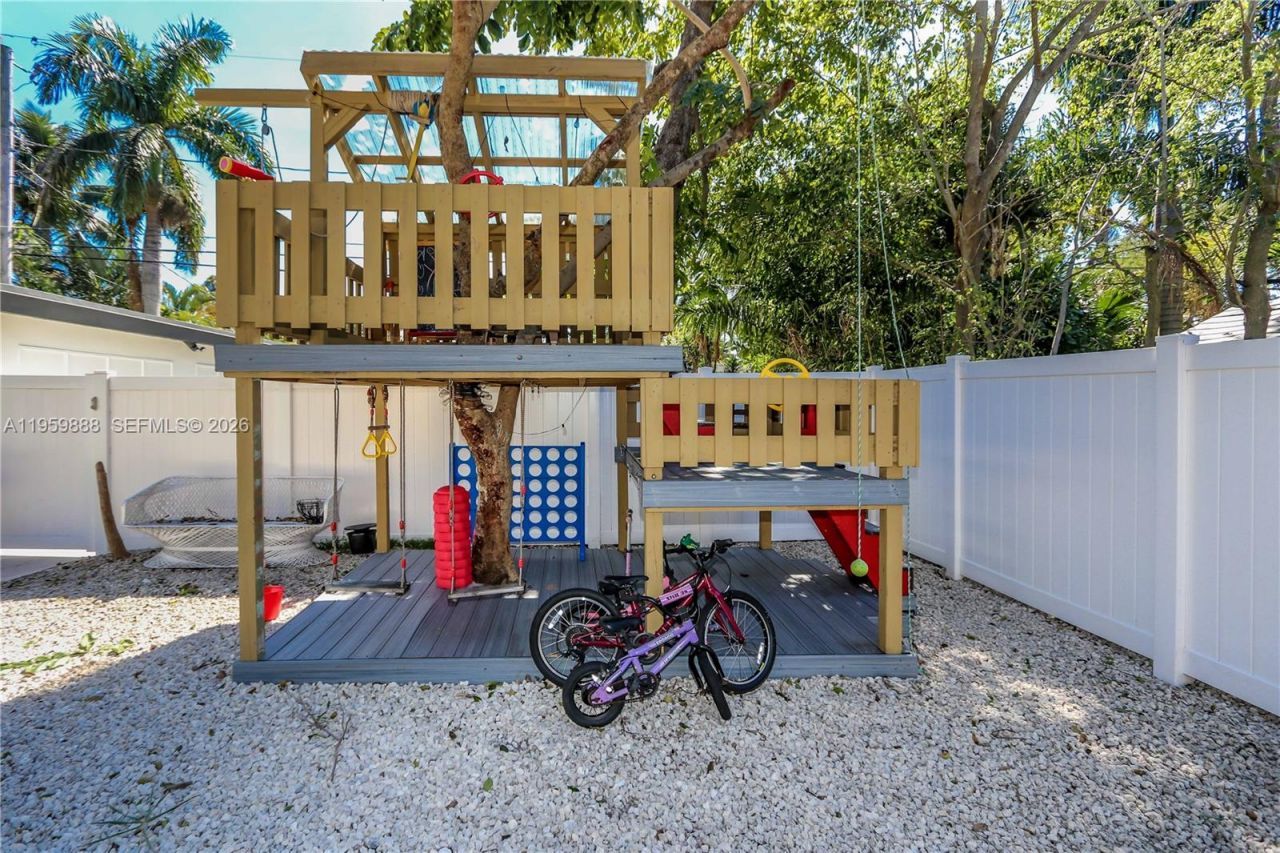 1516 Mayo St, Hollywood, FL 33020 Photo