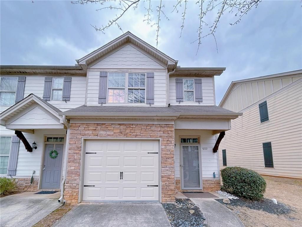4222 High Park Lane, Atlanta, GA 30344 Main Photo