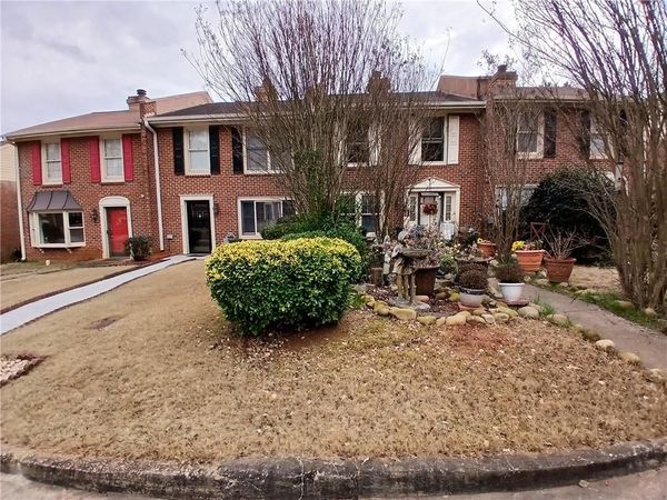 6118 Queen Anne Court, Norcross, GA 30093