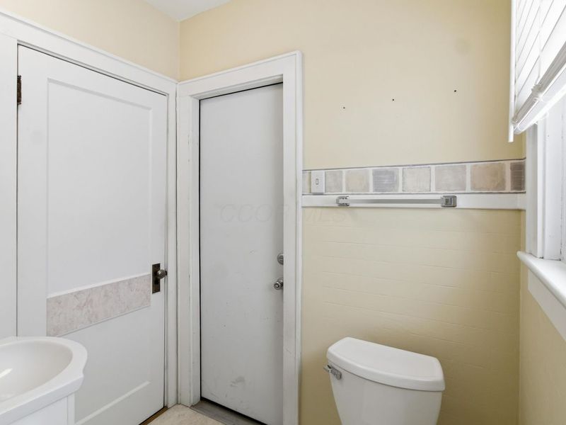 89 N Roys Avenue, Columbus, OH 43204 Photo 12