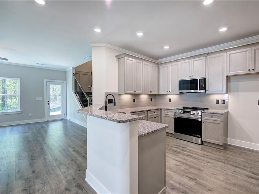 Property Image 9