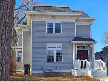 409 S 7th Street, Beatrice, NE 68310