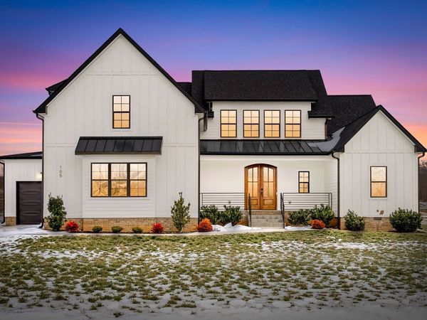 105 Sarah Frances Ct , Clarksville, TN 37043