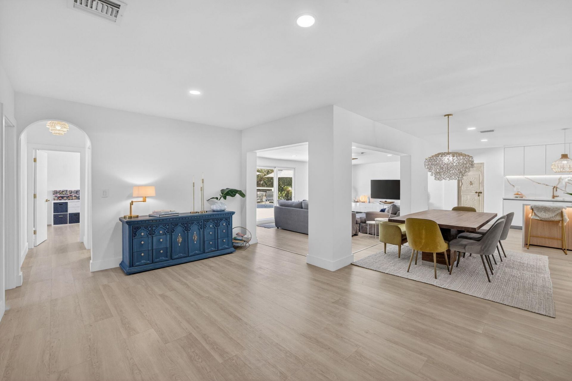 876 NW 6th Avenue, Boca Raton, FL 33432 Photo