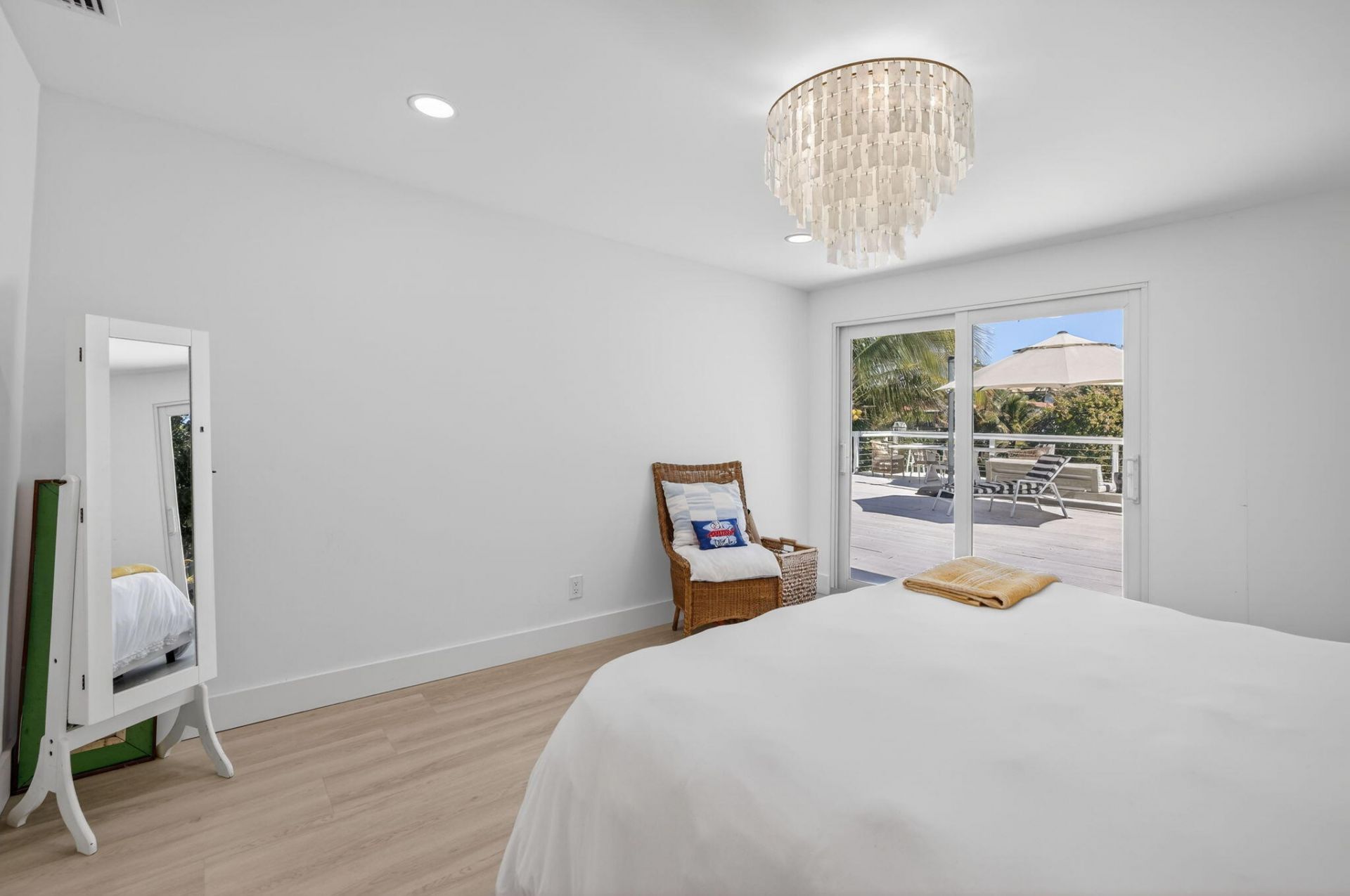 876 NW 6th Avenue, Boca Raton, FL 33432 Photo