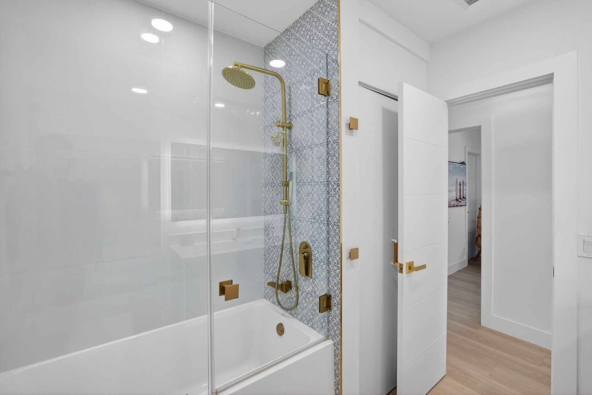 876 NW 6th Avenue, Boca Raton, FL 33432 Photo