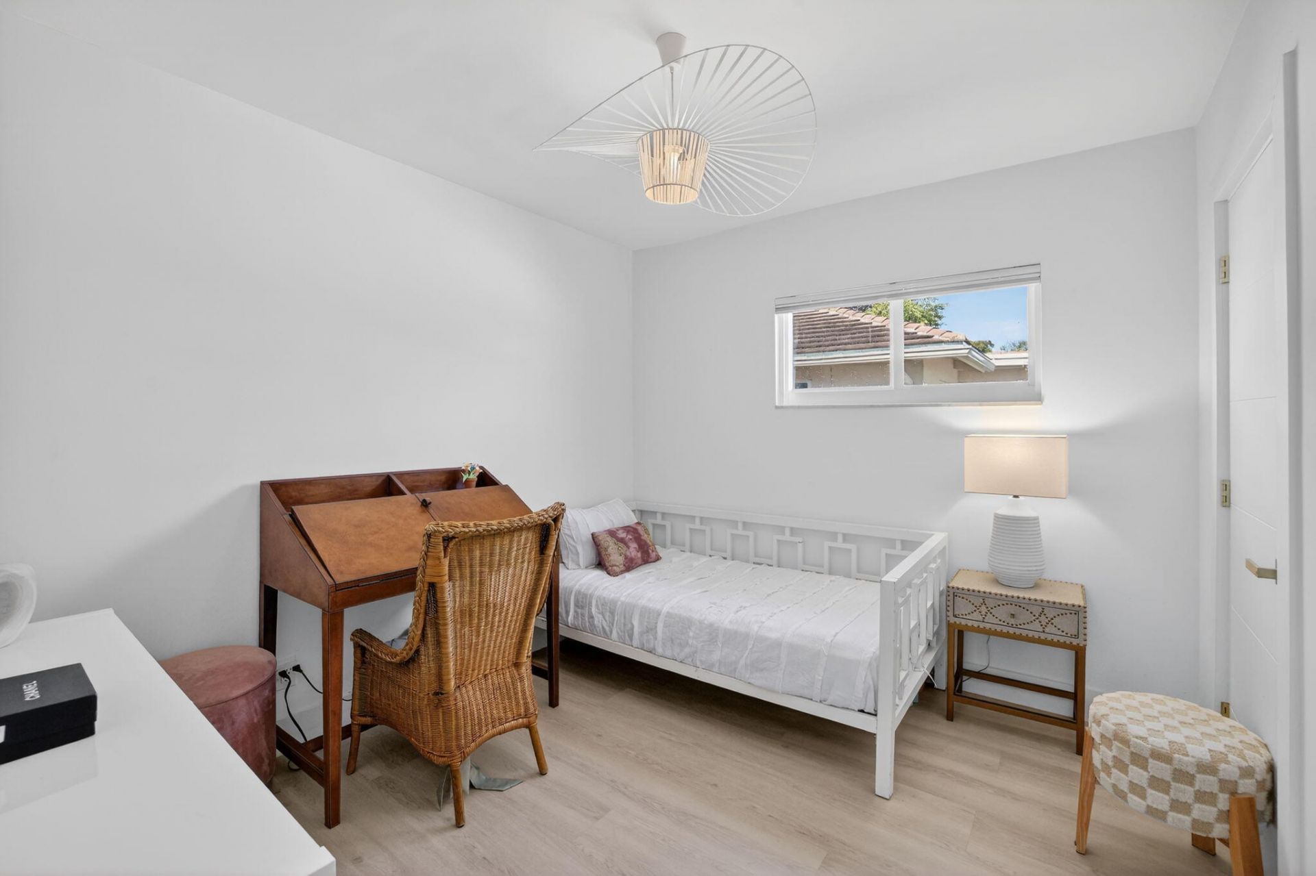 876 NW 6th Avenue, Boca Raton, FL 33432 Photo