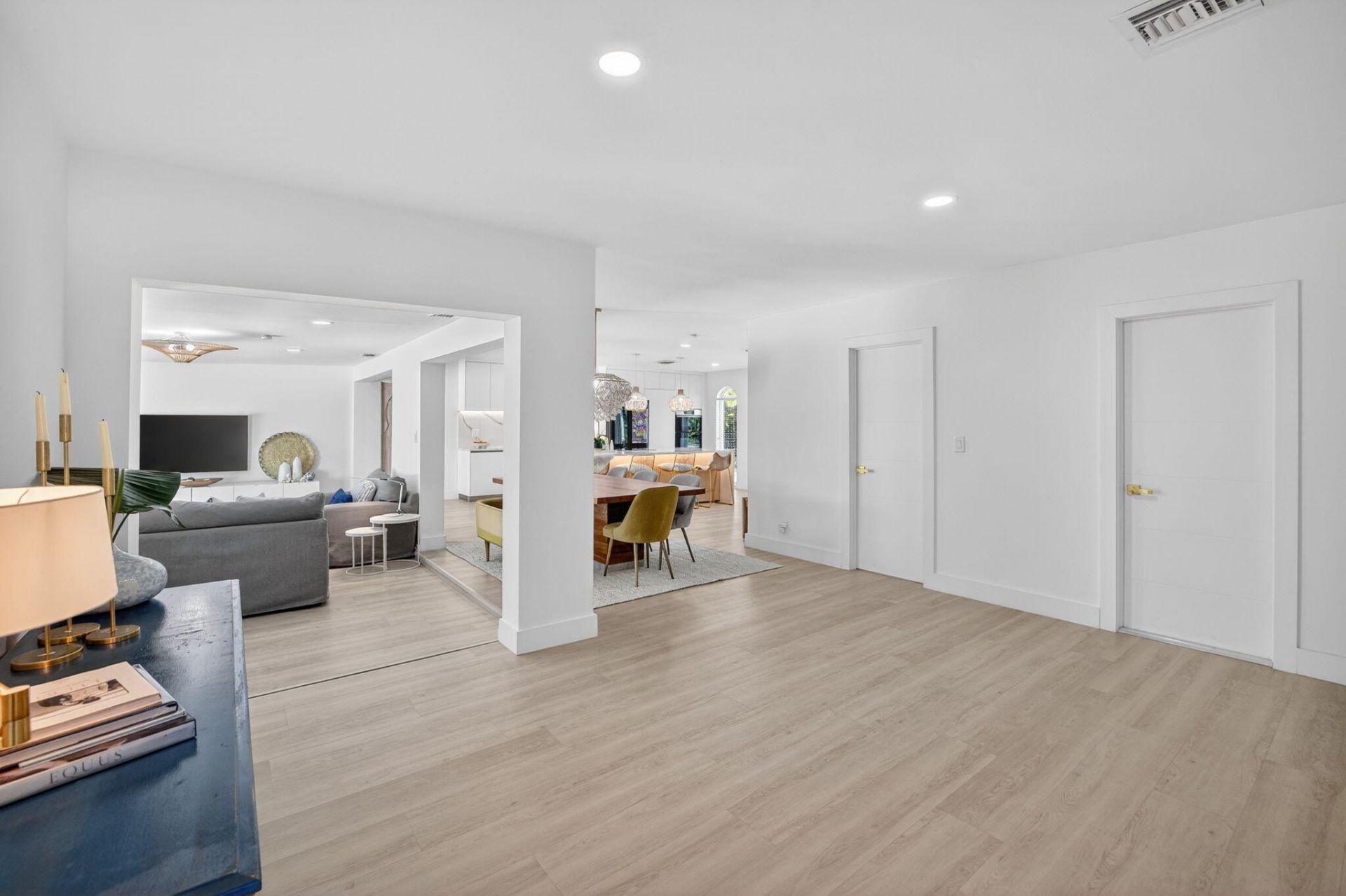 876 NW 6th Avenue, Boca Raton, FL 33432 Photo