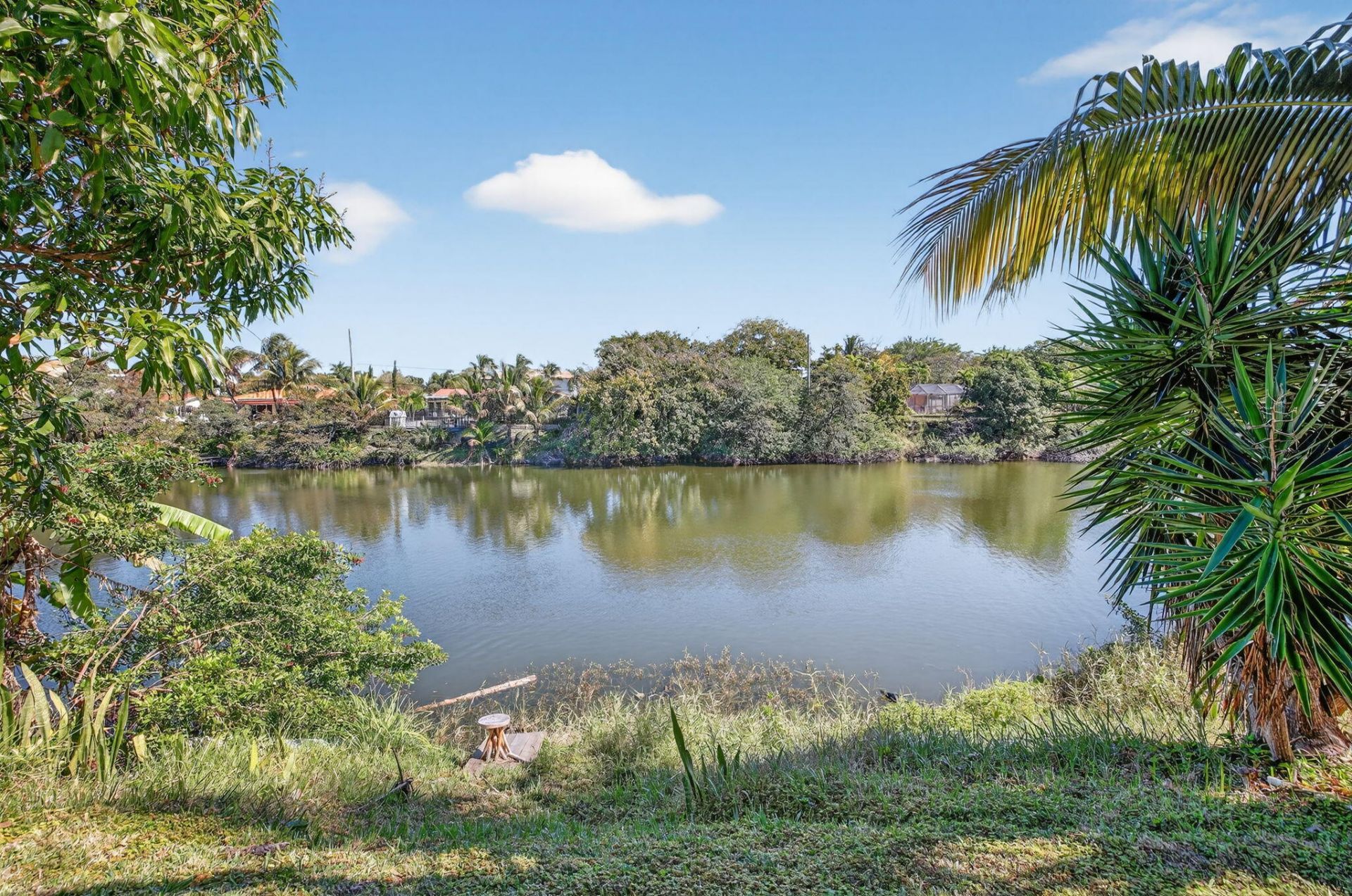 876 NW 6th Avenue, Boca Raton, FL 33432 Photo