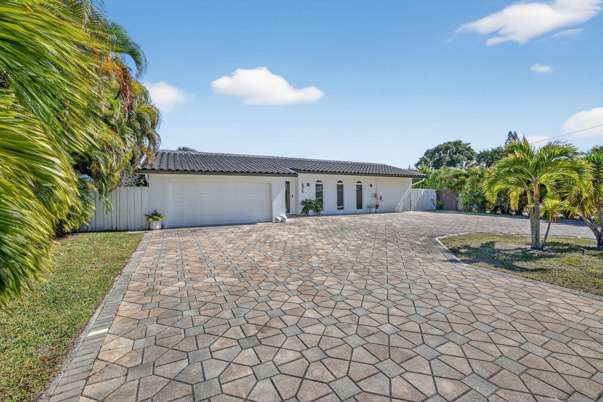 876 NW 6th Avenue, Boca Raton, FL 33432 Photo