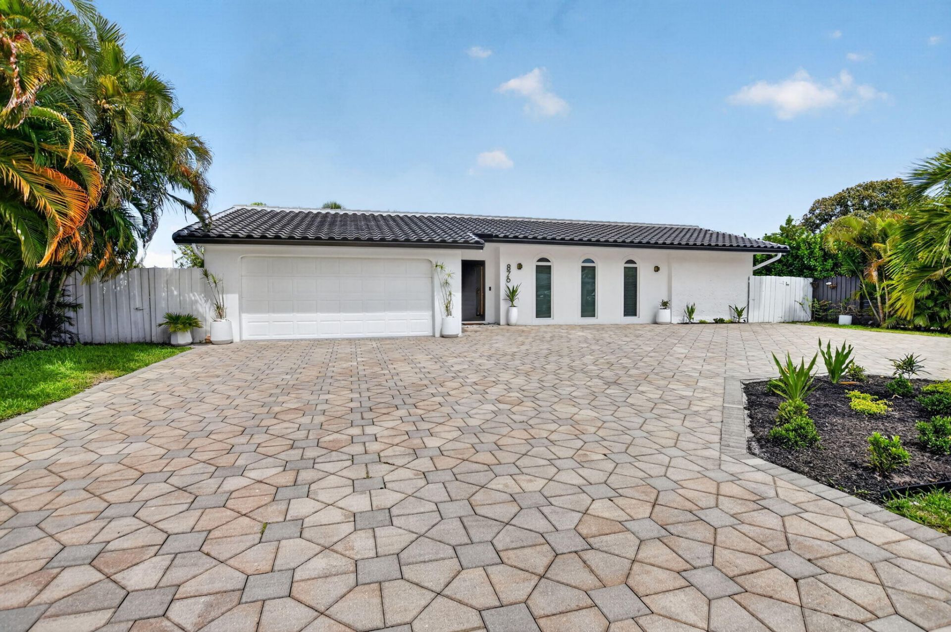 876 NW 6th Avenue, Boca Raton, FL 33432 Photo