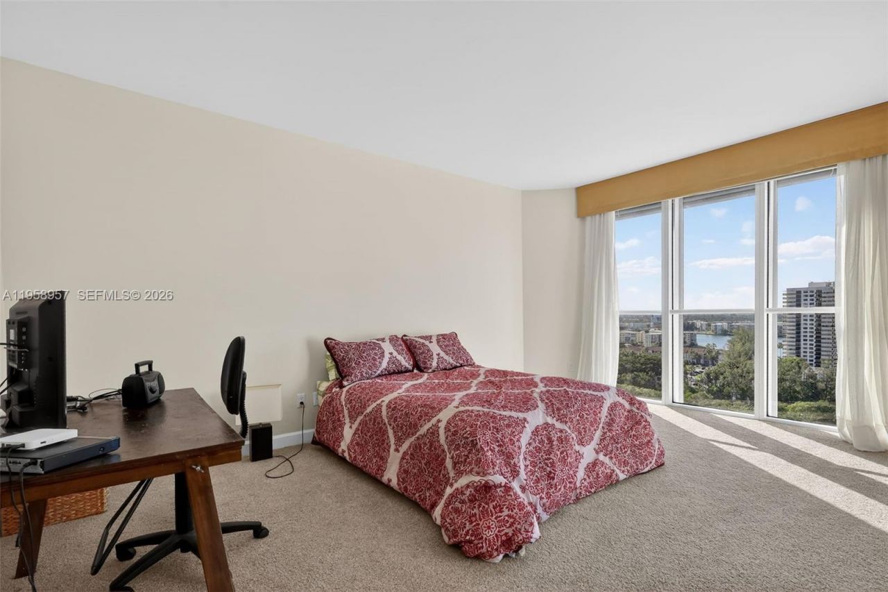 7000 Island Blvd, Unit 1604, Aventura, FL 33160 Photo