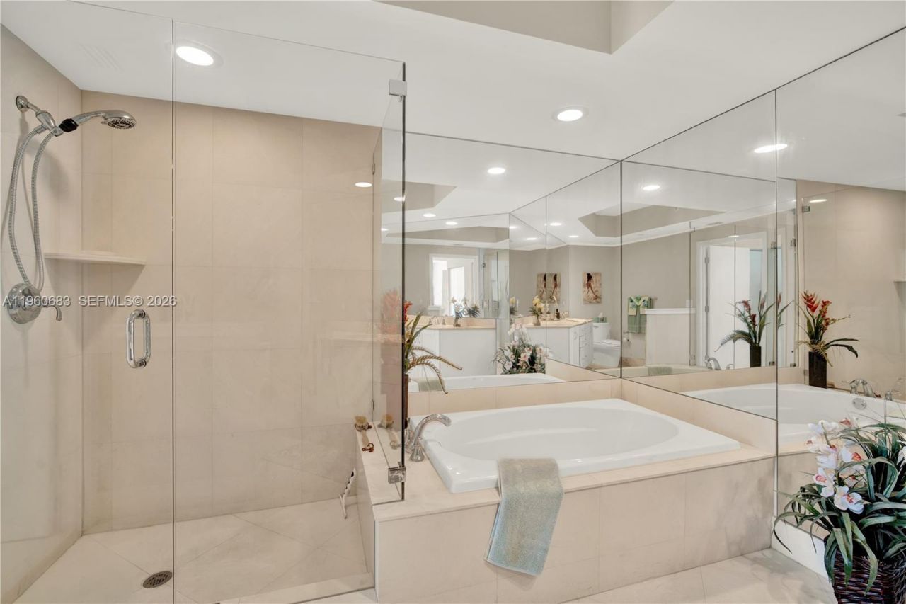 2831 N Ocean Blvd , Unit 308N, Fort Lauderdale, FL 33308 Photo