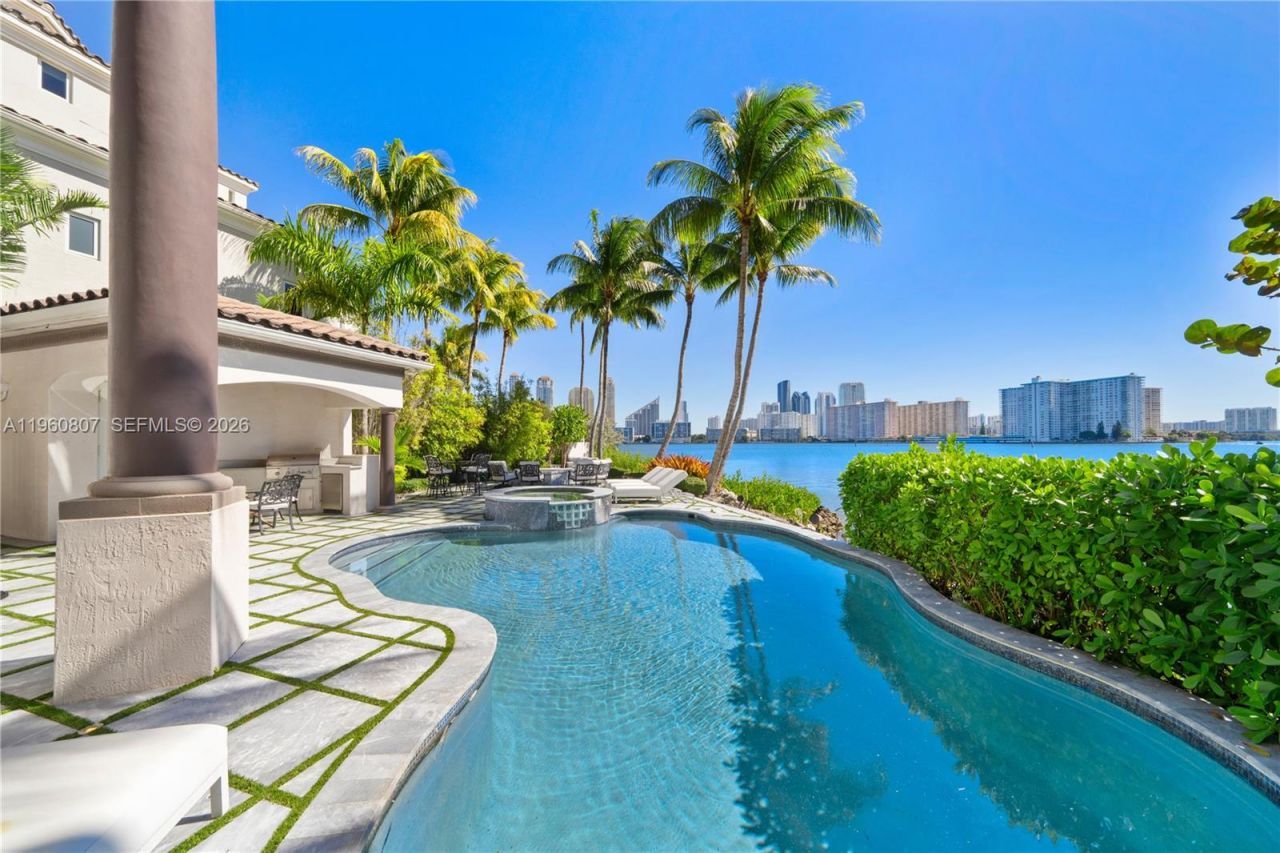 3914 Island Estates Dr, Aventura, FL 33160 Photo