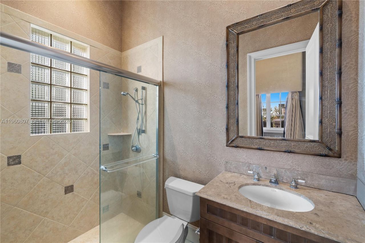 3914 Island Estates Dr, Aventura, FL 33160 Photo