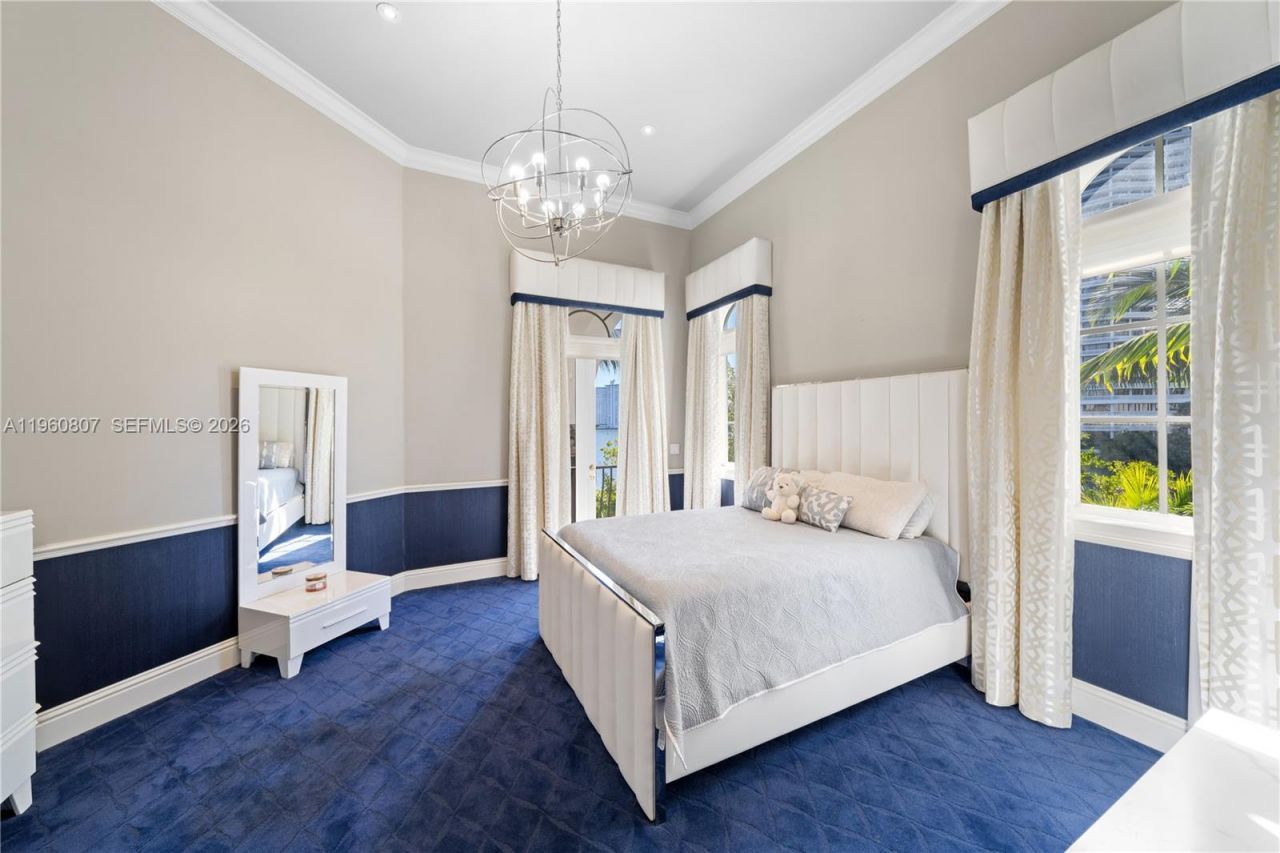 3914 Island Estates Dr, Aventura, FL 33160 Photo