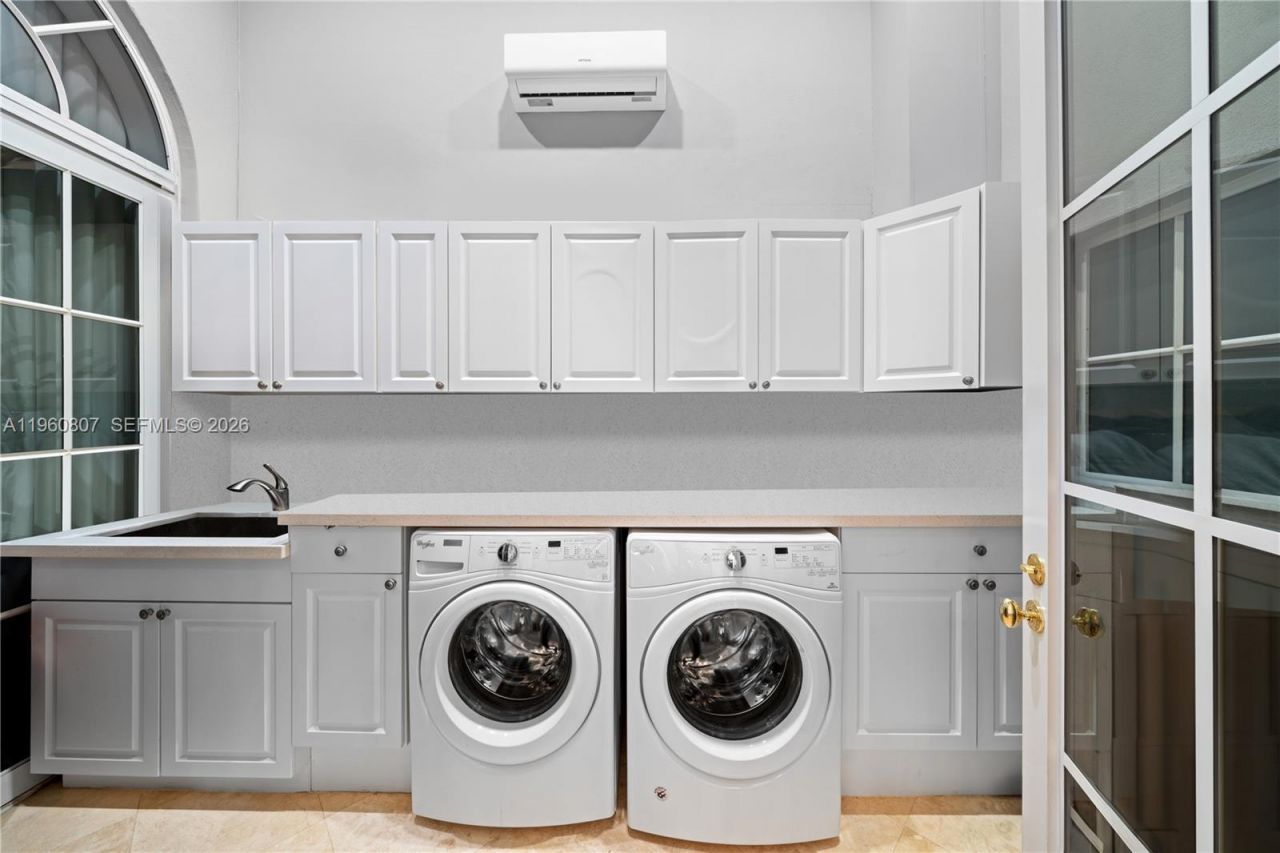 3914 Island Estates Dr, Aventura, FL 33160 Photo