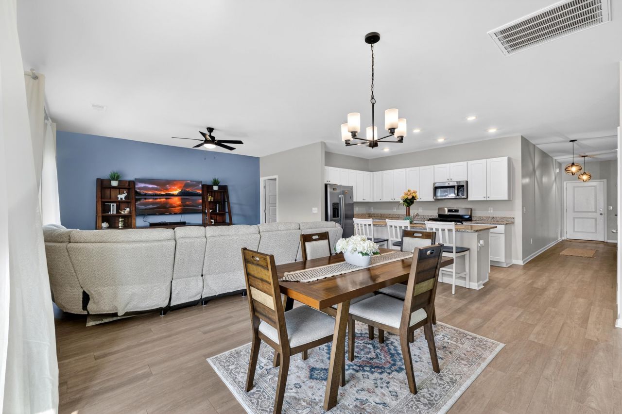 163 Fox Rae Dr. Photo 11