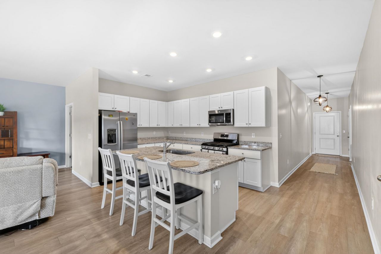 163 Fox Rae Dr. Photo 18