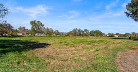 965 Westerlund Lane, Fernley, NV 89408 Photo